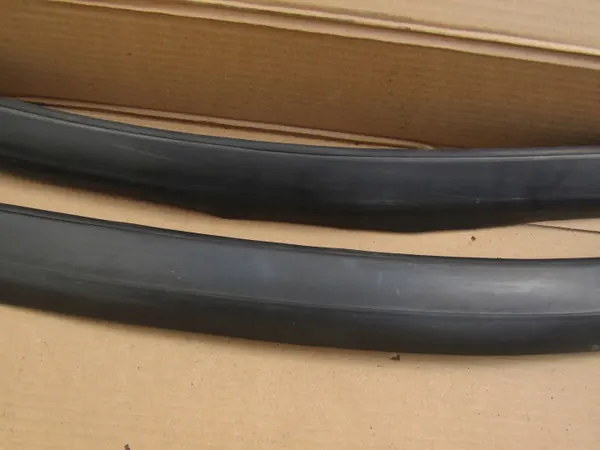 MERCEDES W124 Windschutzscheibenleistenabdeckung L+P OEM image 3