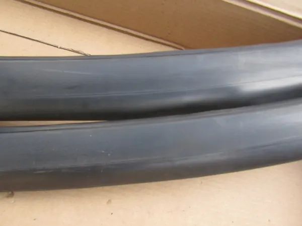 MERCEDES W124 Windschutzscheibenleistenabdeckung L+P OEM image 6