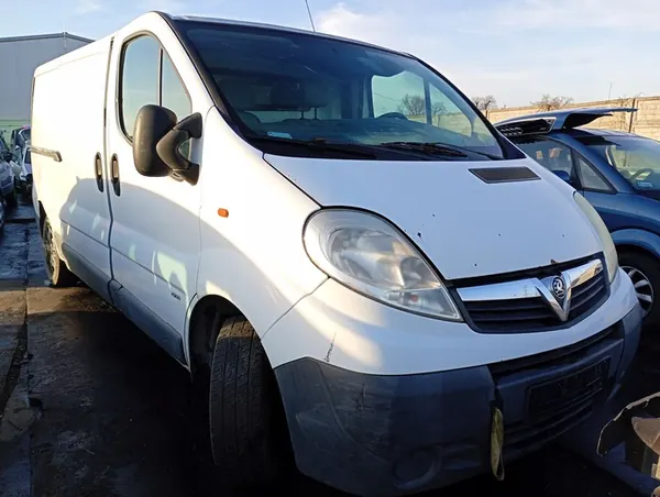 Opel Vivaro 2 II 01-14 Manuaalivaihteisto 1.9 DTI MO-1612-4 image 4