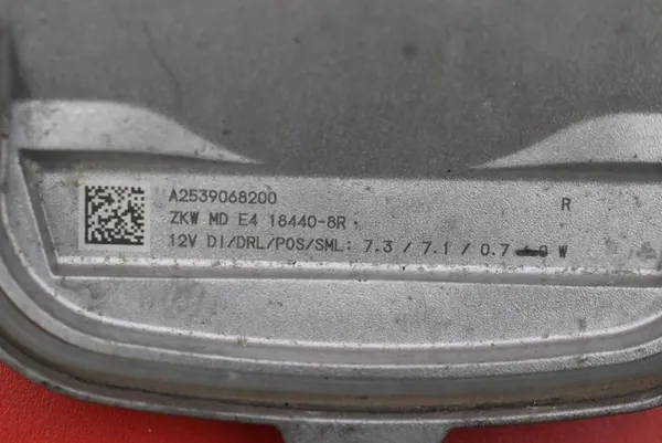 Xenon Converter Links Mercedes CLA C117 13-16 A2539068200 image 3