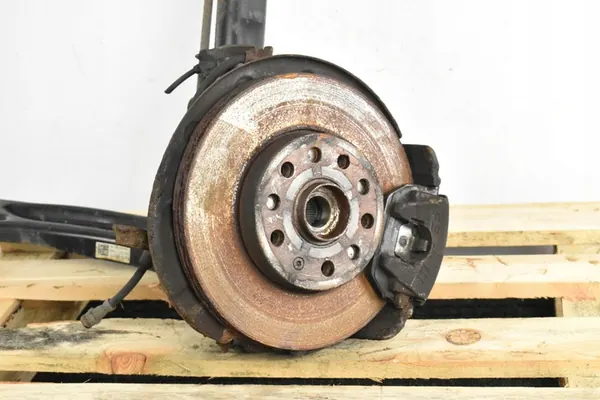 Snodo Braccio di Controllo Destro Anteriore Golf VII A3 8V image 2