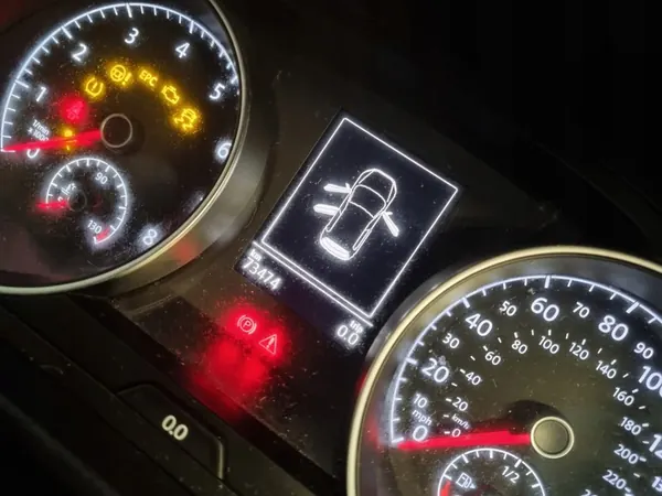 Snodo Braccio di Controllo Destro Anteriore Golf VII A3 8V image 7