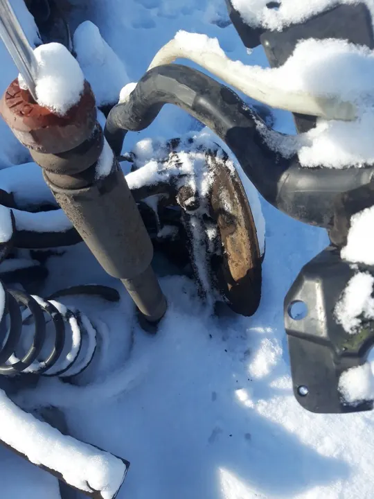 Audi A3 8V Mozzo Posteriore Destro 5q0505436f image 2