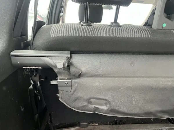 Dacia Logan I Kofferraumrollo OEM AK-12-723429 image 3