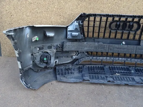 AUDI Q3 8U 11-14 Parachoques Delantero Completo Rejilla LY9K image 9