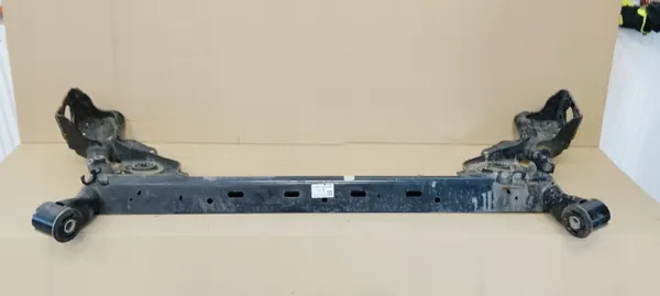 Hinterachsträger OEM 555013360R für Dacia Sandero image 2