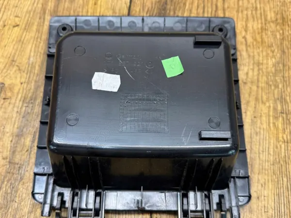 Compartiment de rangement console centrale TOURAN I OEM image 4