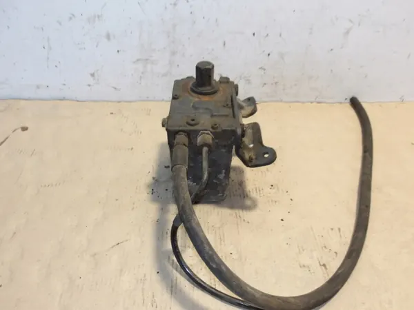 Bomba de elevação cabina OEM 1050261 Mercedes Actros image 4