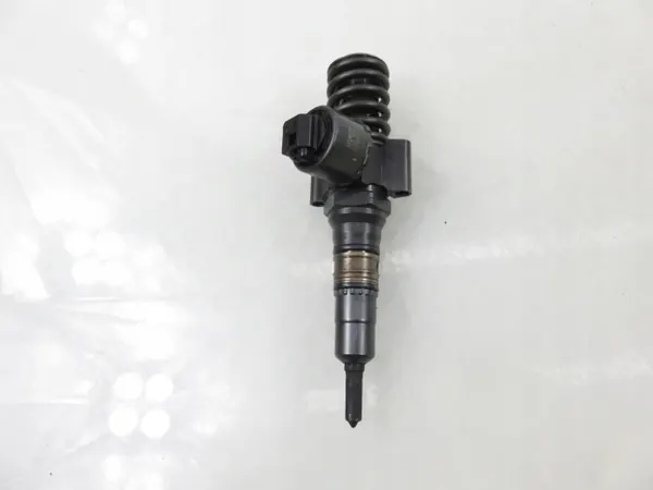 Pompe lave-glace OEM 03G130073G pour Mitsubishi Outlander II image 2