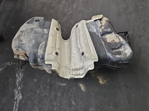 Polttoainesäiliö OEM 23151175 Opel Insignia B 2.0 CDTI:lle image 6