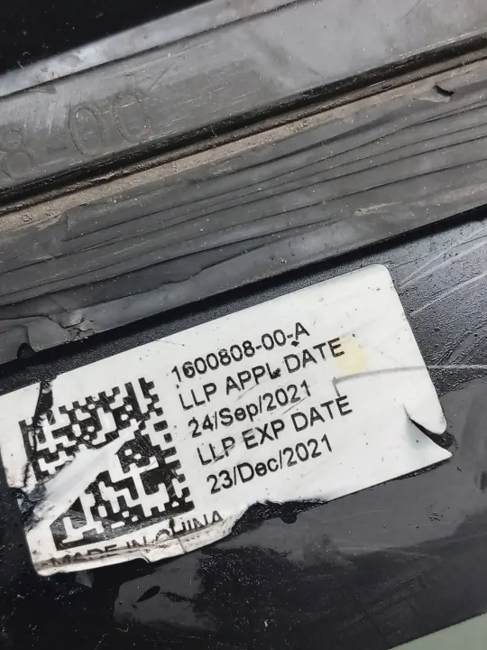 Tesla Y vasen kori-ikkuna OEM 1600808-00-A image 3
