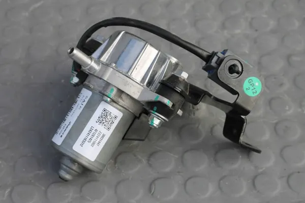 Bomba de vacío eléctrica OEM 10771893 para MG HS II 1.5 Turbo image 2