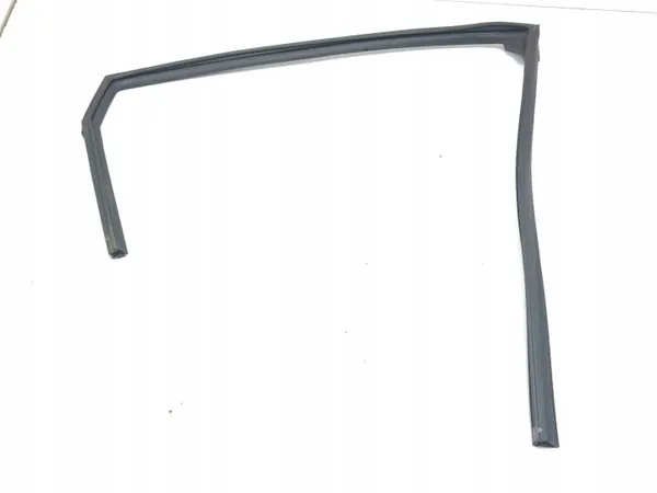 Ikkunan tiiviste AMD179353 OEM Hyundai i20:lle image 2