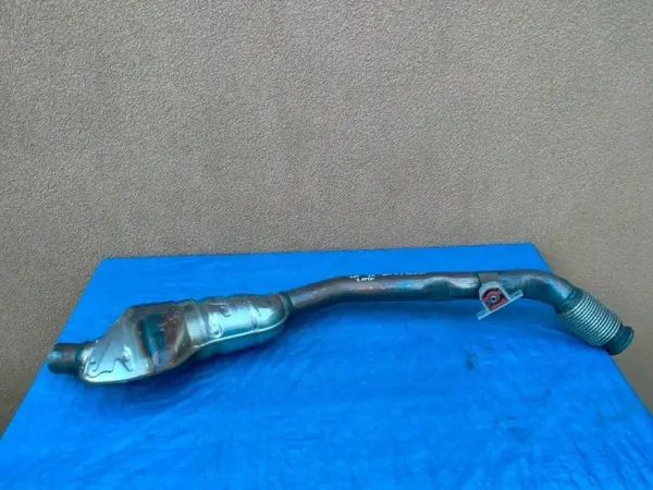 OEM 80A253350BT Audi Q5 2.0 TFSI Mitt Ljuddämpare Avgas image 2