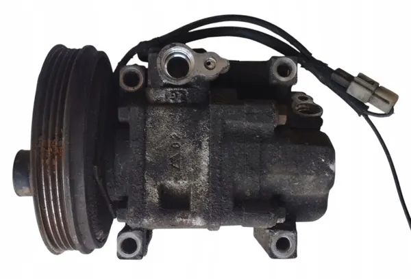 Mazda 323 AC-kompressori OEM H12A0AA4EK - Käytetty image 3