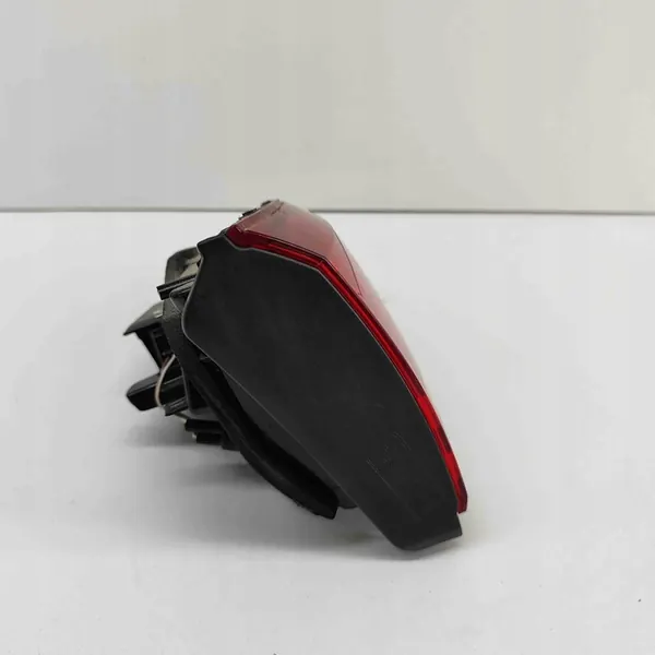 Luz de maletero izquierda VW GOLF VII VARIANT 5G0945307F image 4