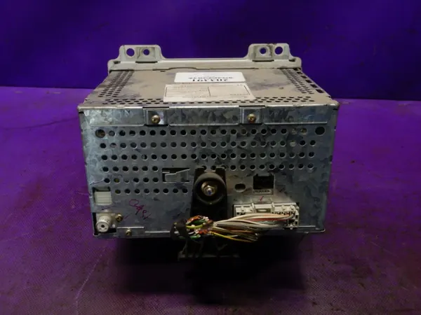 Radio OEM Zawada-203391- para Ford Fiesta VI image 3