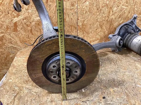 Porsche Macan Snodo Anteriore Sinistro OE 95B407253F image 10