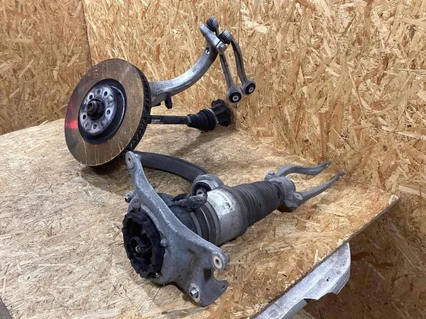 Porsche Macan Snodo Anteriore Sinistro OE 95B407253F image 3