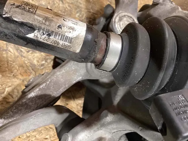 Porsche Macan Snodo Anteriore Sinistro OE 95B407253F image 8