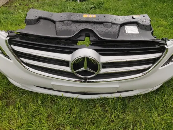 Grille OEM A4478800083 pour Mercedes Vito 2014-2026 image 2