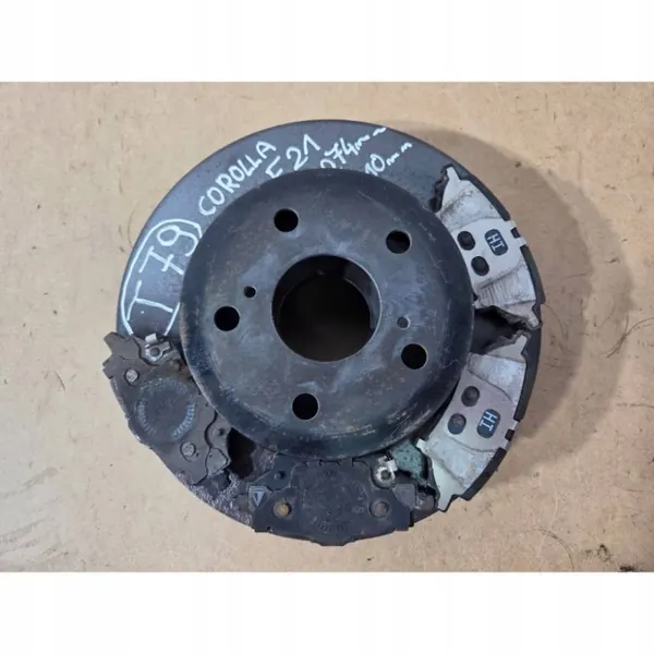 Toyota Corolla E21 Bakre Bromsar & Klossar OEM 0000008889 image 4
