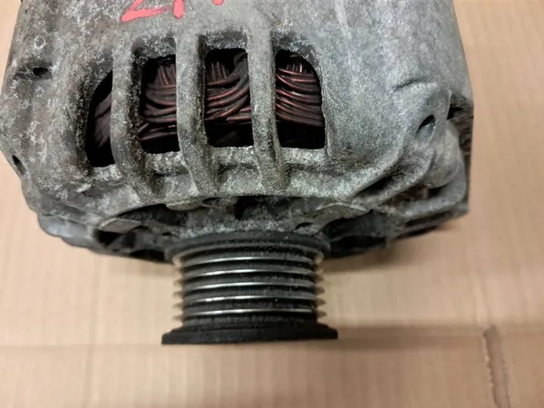 Vaihtovirtageneraattori Mercedes-Benz CLK A0111546402 image 4