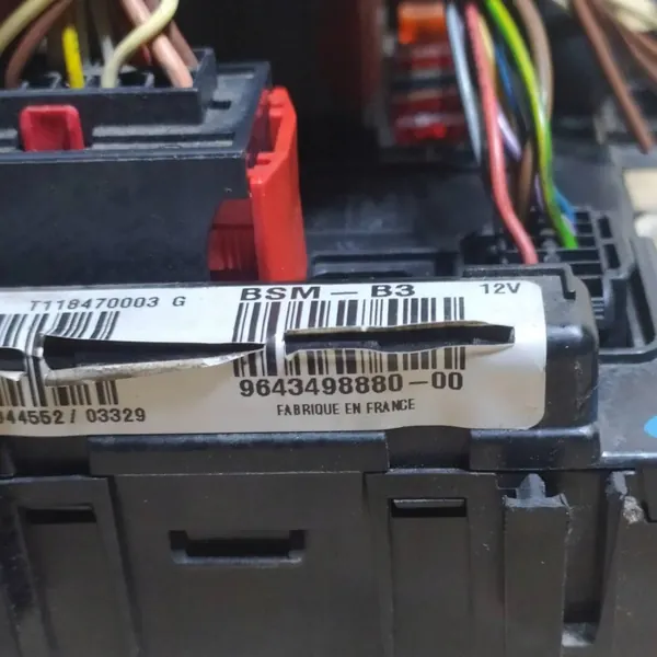 Module BSM Peugeot OEM T118470003G - Occasion image 9