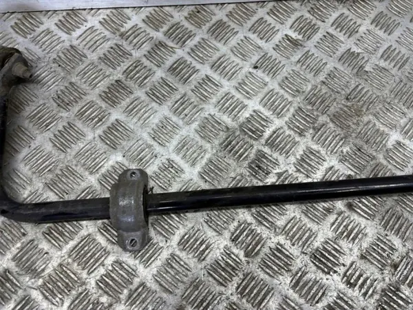 Taka stabilisaattori OEM 1EA511305K Skoda Enyaq IV SUV:lle image 6