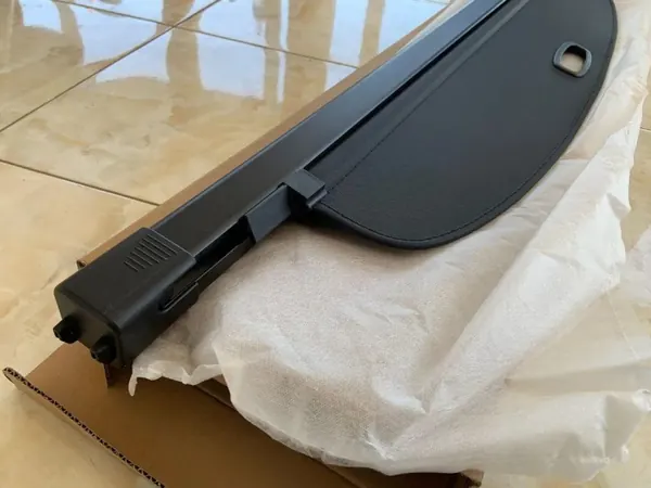 Audi Q7 (4M) kofferbakrolgordijn OEM 4M0863553C - Gebruikt image 3
