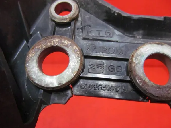 SEAT IBIZA 3 Scheinwerferreiniger OEM 6L0955100A Links Vorne image 4