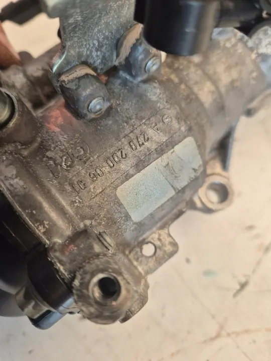 Vattenpump Mercedes W176 W246 1.6CGI A 2702000601 image 3