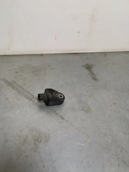 Sensor Airbag Lexus CT 200H OEM FBZ14360 image 2