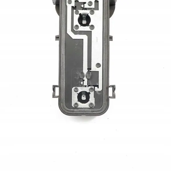 BAKLYKT SOCKET MERCEDES SPRINTER C906 image 3