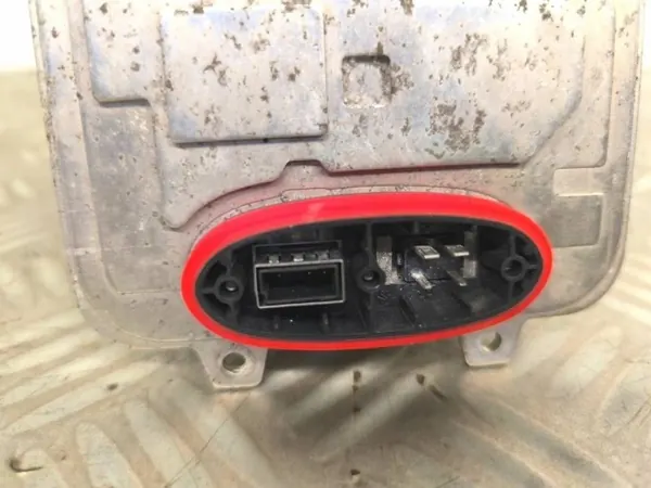 Module Phare Xenon OEM 5DV00972000 Avant image 5