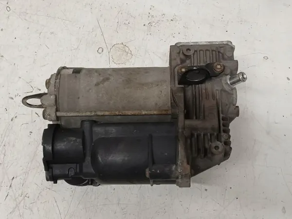 Compresor suspensión Mercedes GLE W166 OEM A1663200204 image 3