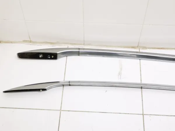 Käytetty Volkswagen Golf V kattotankit OEM FRC4488 image 3