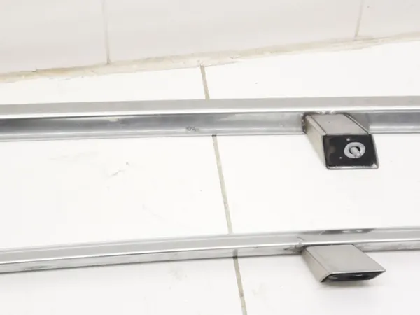 Käytetty Volkswagen Golf V kattotankit OEM FRC4488 image 4
