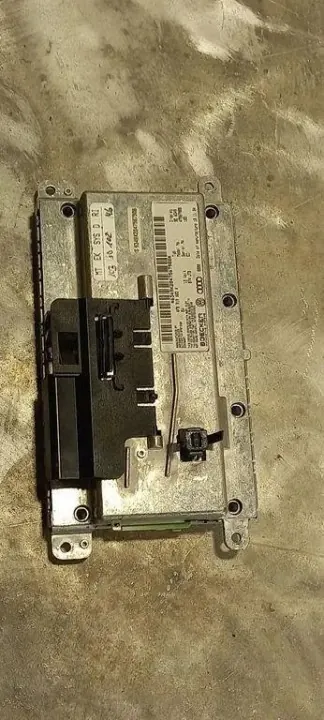 Audi Navigationsbildschirm OEM 4F0919603A - Gebraucht image 3