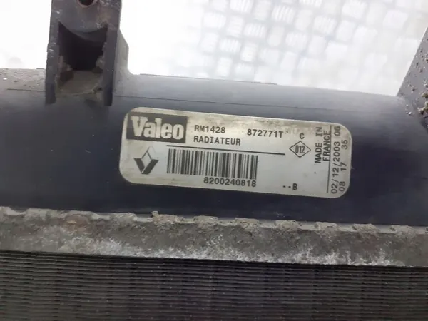 Radiador de motor Renault OE 82 00 240 818 image 2