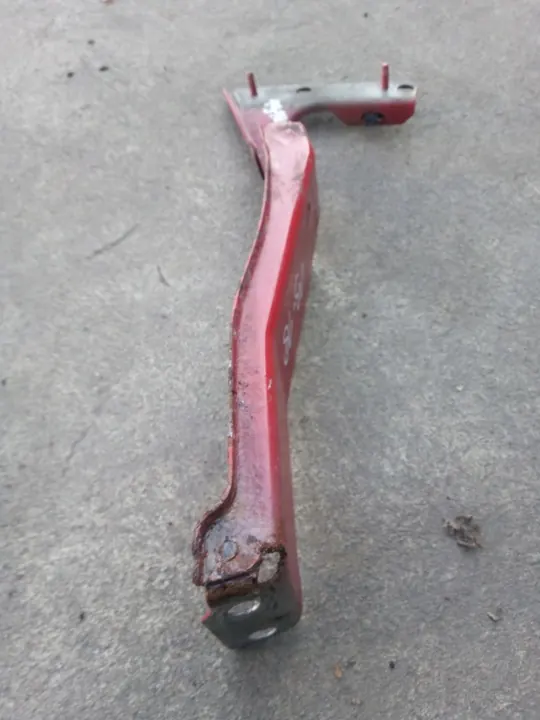 AUDI A5 8T Höger Framskärm Stöd 8T0821136A image 3