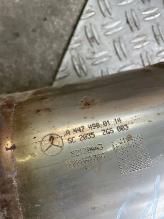 Mercedes VITO 447 Uitlaat Demper OEM A4474900014 image 6