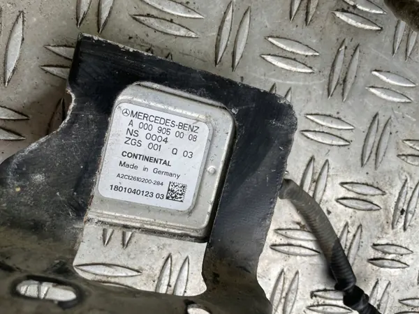 Mercedes VITO 447 Uitlaat Demper OEM A4474900014 image 7