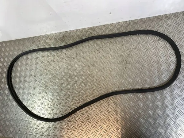 Junta de maletero Kia Sorento OEM FOB33089 - Usado image 3