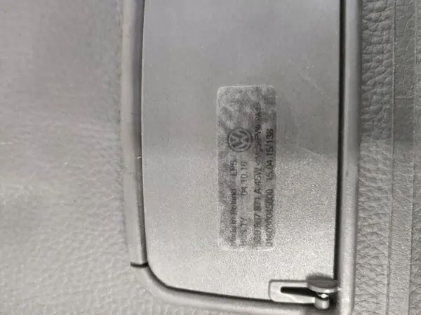 Bâche de coffre OEM ROLETA pour VW Passat B6 Break image 7