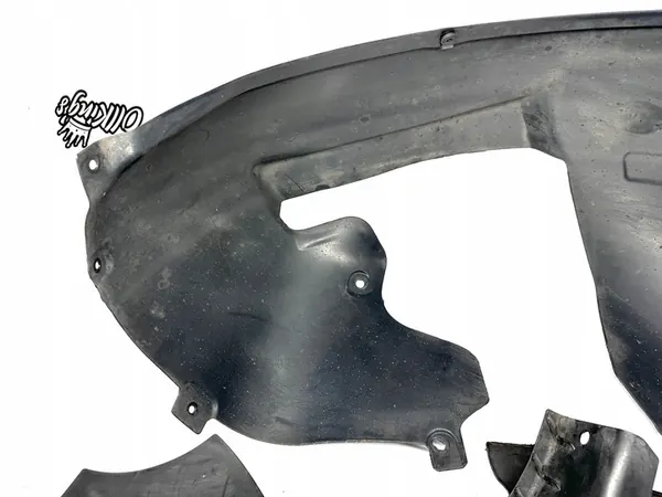 Audi A3 8P Front Left Wheel Arch Liner OE 8P0805885 image 2