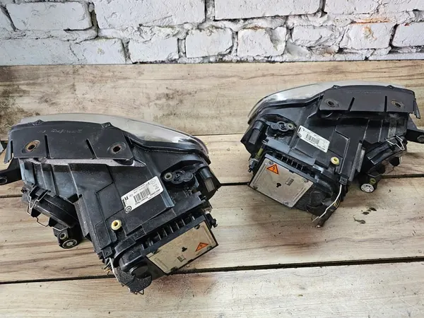 Oikea etu Xenon-ajovalo VW Passat B6 image 4