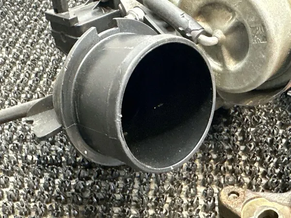 Turbocompressor VOLVO V40 2012-2019 CJ5G6K682DA image 4