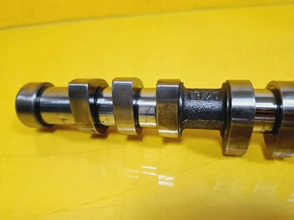 Árbol de levas admisión OEM DRC97390 para Audi A6 C5 2.6 V6 image 9