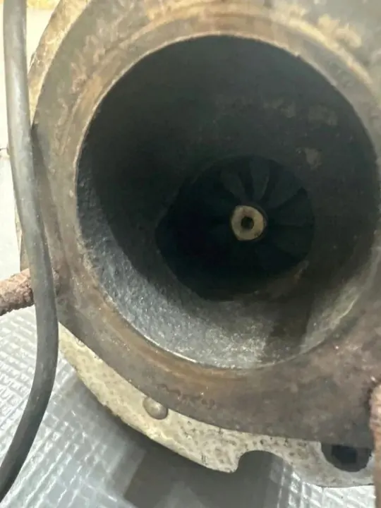 Turboladdare OEM 057145721Q för Audi Q7 4.2L 2007 image 2
